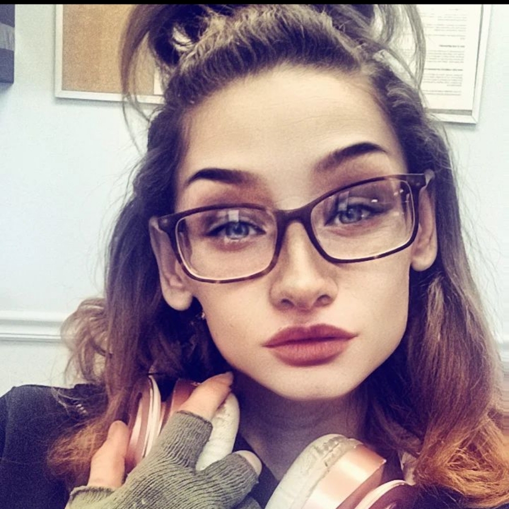 Meet your Posher, Svetlana